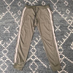 Gap Fit striped jogger pants